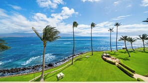Property grounds - Oceanfront with Panoramic Views I Maalaea Kai 416 (Maalaea)