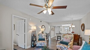 Unclassified image, 2 of 17, button - 2 bedroom, 2 bathroom updated condo with private patio. Centrally located in Augusta, GA (Augusta)
