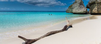 Villa Kas di Sol at Cas Abou with Breathtaking Flamingo & Sea View