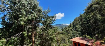 Mama Anza's House in a Magical Mountain!