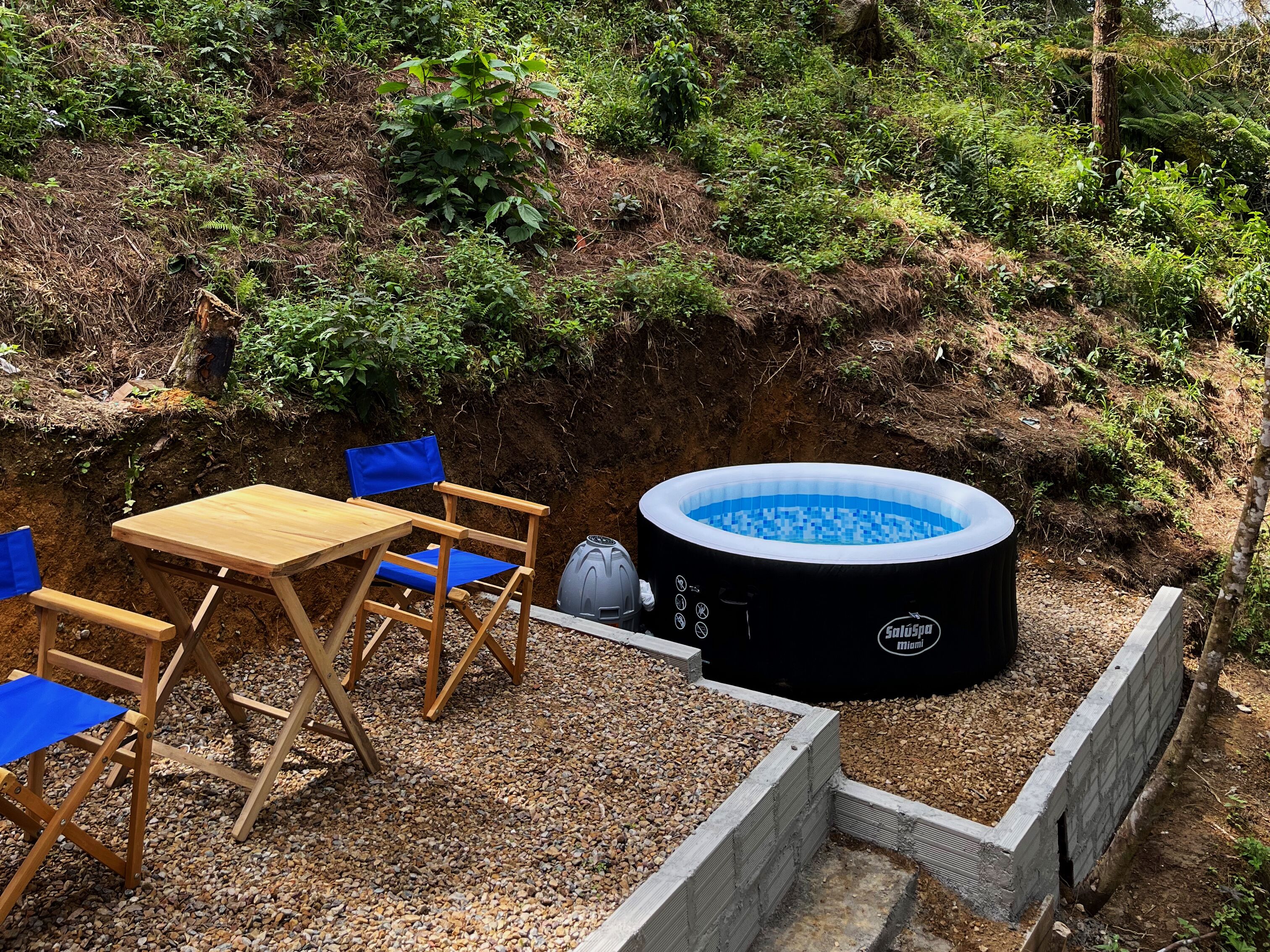 Cabin, 1 Bedroom, Smoking, Balcony | Outdoor dining