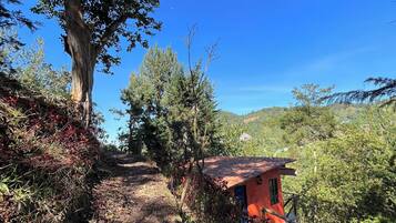 Cabin, 1 Bedroom, Smoking, Balcony | Property grounds