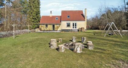 Spacious holiday home on a large natural plot