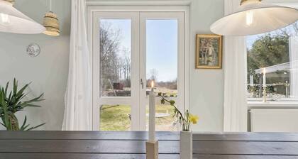 Spacious holiday home on a large natural plot