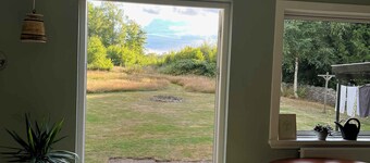 Spacious holiday home on a large natural plot