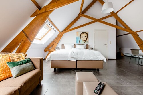 Xtra space Deluxe room 1st floor