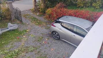 House, 2 Bedrooms, Balcony, Garden View | Property entrance