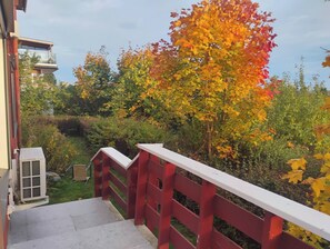 House, 2 Bedrooms, Balcony, Garden View | Property grounds - Nicely Decorated House Near Forest and Town (Oslo)