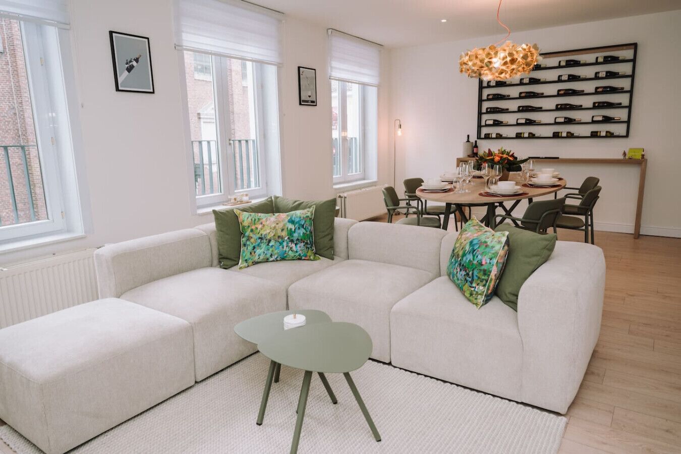 テレビ、ステレオ