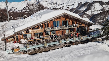 Exterior. Chalet Morel 1586 - Hotel & Spa