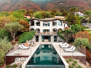 Villa, 6 Schlafzimmer, eigener Pool, Gartenblick | Pool | Außenpool