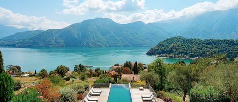 Villa, 6 chambres, piscine privée, vue sur le jardin | Piscine | Piscine extérieure