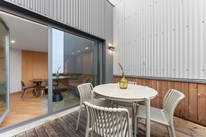 Outdoor dining - GuestReady - Charming City Center Retreat (Porto)