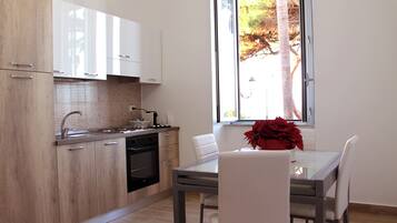 Caja de seguridad en la habitación y cortinas blackout