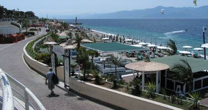 Le Mirage Boutique II