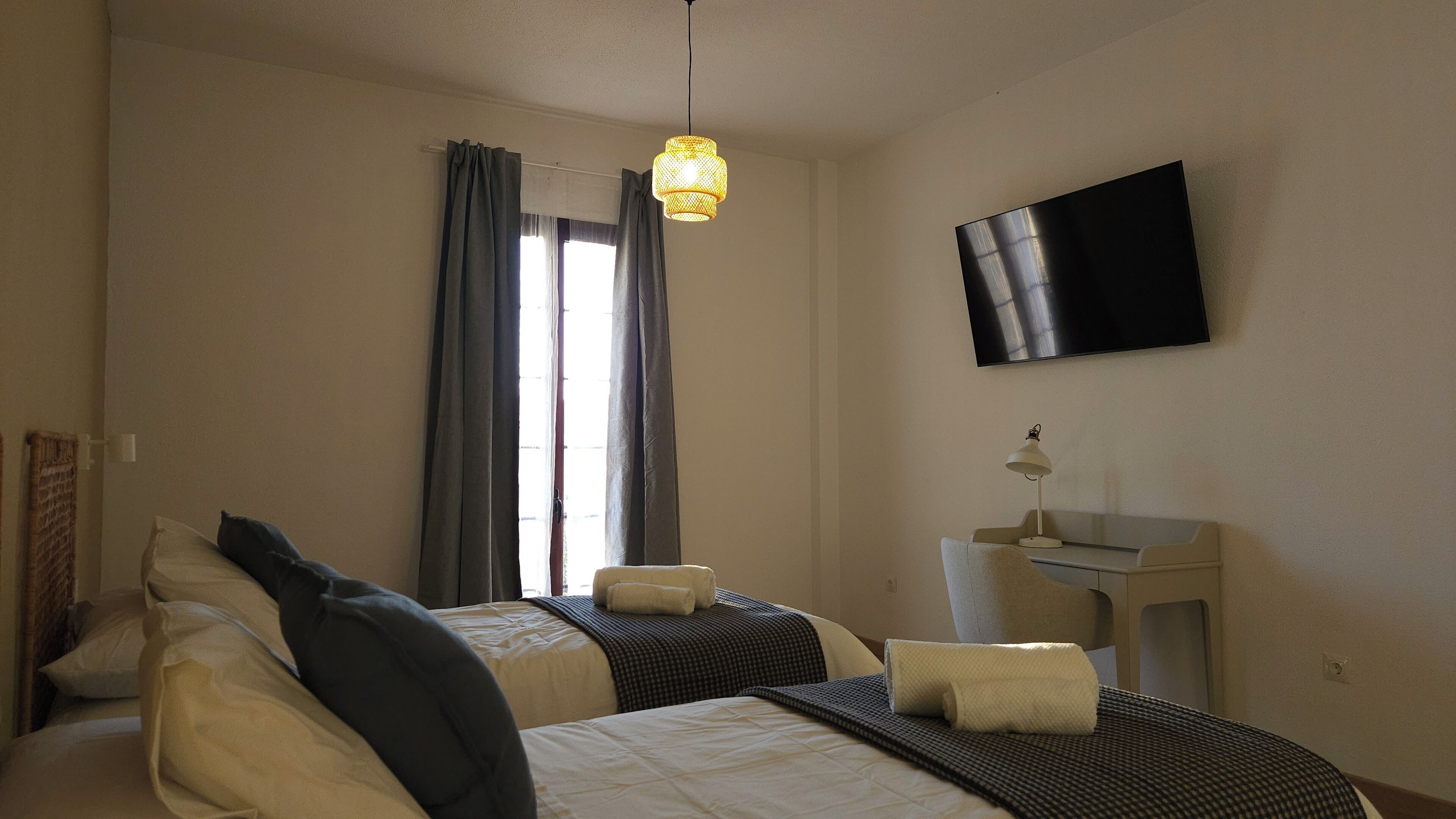 Twin Room, Balcony, Mountain View | Desk, laptop workspace, blackout drapes, free WiFi