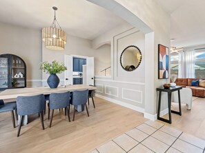 Dining - Boho Dreamscape / 4BD + Game Room + Pool (The Colony)