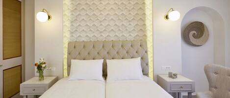 In-room safe, iron/ironing board, free WiFi