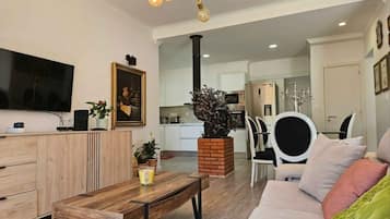 Smart TV, video games