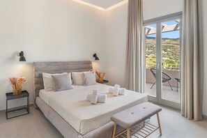 2 bedrooms, in-room safe, iron/ironing board, free WiFi - Thrilling Andros Villa | Villa Merope | 2 Bedrooms | Private Outdoor Pool |. (Andros)