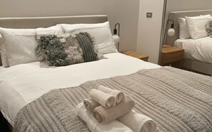 2 sovrum, strykjärn/strykbräda, internet och sängkläder