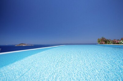 Alluring Patmos Villa | Villa Heracles’ Rest | 5 Bedrooms | Scenic Verandas |.