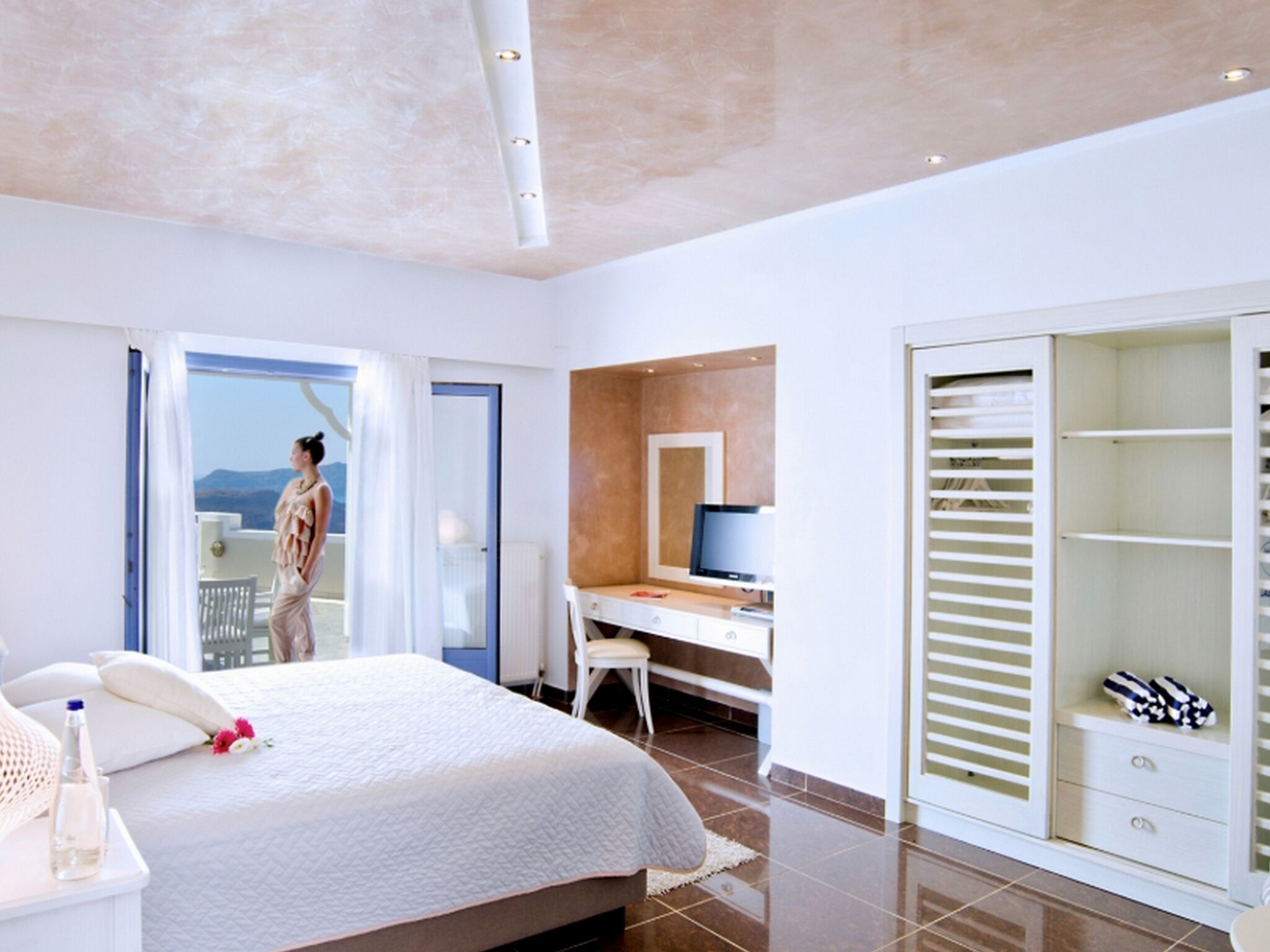 Pengeskab på værelset, strygejern/strygebræt, gratis Wi-Fi