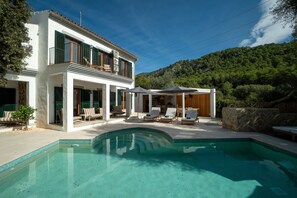 Pool - Villa 'Marloria' with Mountain Views, Wi-Fi, and Air Conditioning (Crestatx)
