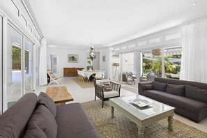 บ้านพัก (5 Bedrooms) | ภายใน
