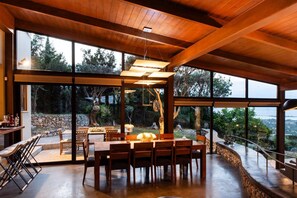 Dining - Lavish Lefkada Villa | Villa Kendra | 4 Bedrooms | Private Outdoor Pool | BBQ. (Lefkada)
