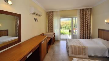 Quarto casal superior | Wi-Fi de cortesia