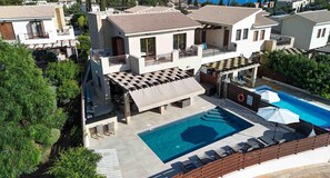 Exterior - Villa HG08 Pyrinas - Three Bedroom Villa, Sleeps 6 (Kouklia)