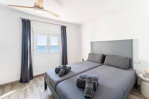 2 bedrooms - Beachfront holiday home in Malaga (Malaga)