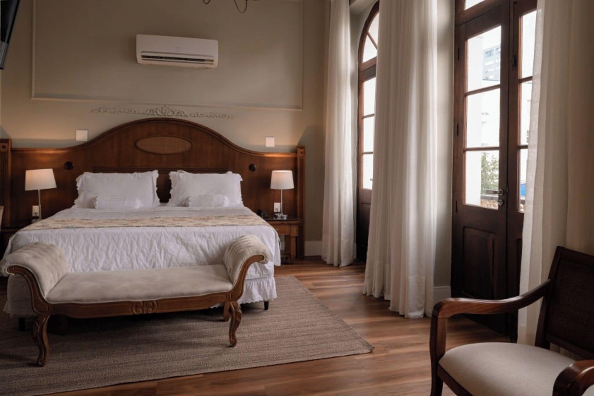 1 quarto, Wi-Fi de cortesia, roupa de cama