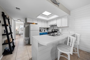 Private kitchen - Romar Village 322 (Orange Beach)