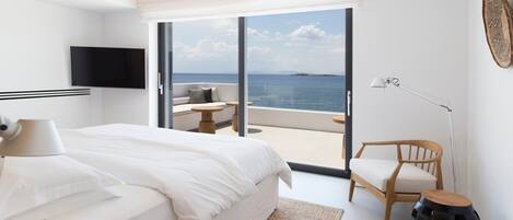 4 عدّة غرف نوم وخزنة داخل الغرفة ومكواة/لوح كي وواي فاي مجانًا