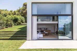 Exterior detail - Alluring Athens Riviera Villa | Villa Poseidon’s Retreat | 4 Bedrooms |. (Athens)