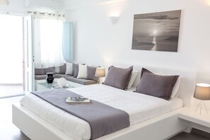 1 bedroom, in-room safe, iron/ironing board, free WiFi - Lyris Suite, Wonderful Sea Views, Heated Outdoor Jacuzzi, Imerovigli (Santorini)