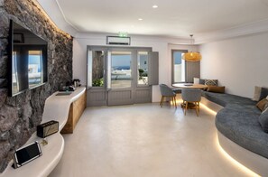 Music library - Thrilling Santorini Suite | Poseidon’s Hideaway Suite | Executive Two Bedroom. (Santorini)