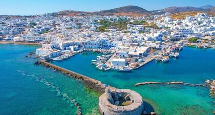 Endearing Athens Suite | Helios Suite | 1 Bedroom | Private Furnished Balcony |.