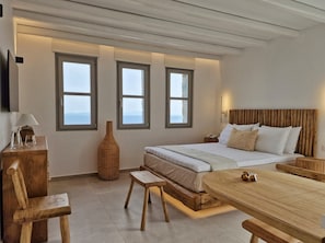 2 bedrooms, in-room safe, iron/ironing board, free WiFi