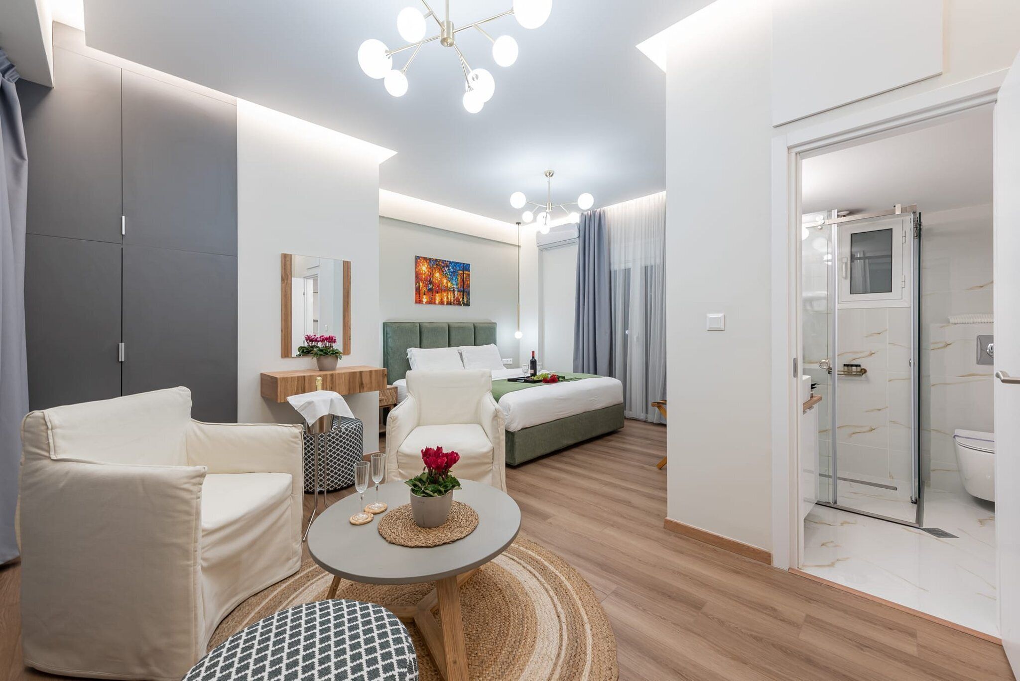 1 bedroom, in-room safe, iron/ironing board, free WiFi