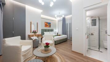 1 bedroom, in-room safe, iron/ironing board, free WiFi