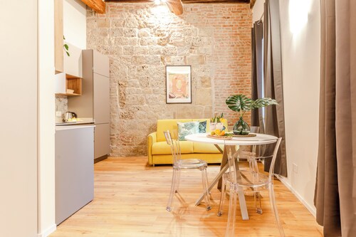 Pina Colada- New apartment in the historic center of Siena