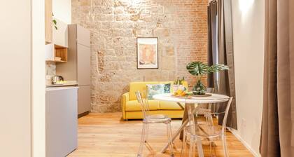 Pina Colada- New apartment in the historic center of Siena