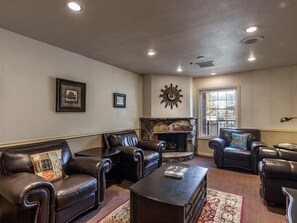 Interior - Mountain Flurry: Quaint Condo|Heart of Park City (Park City)