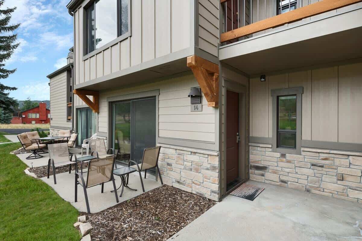 屋外ダイニングエリア