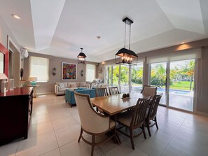 Interior - Sophisticated 3 br and private pool at Laguna (Rio Hato, Provincia de Coclé)