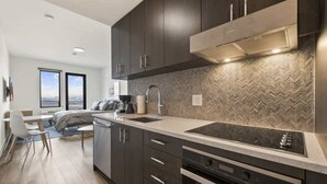 Unclassified image, 3 of 35, button - New! Luxe Studio + Patio | Trails, Lake & Adventure | Free shuttle to Gondola (Park City)