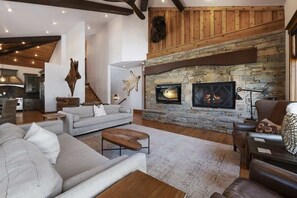 TV, fireplace - Luxury, Leisure Mountain Magic in Upper DeerValley (Park City)